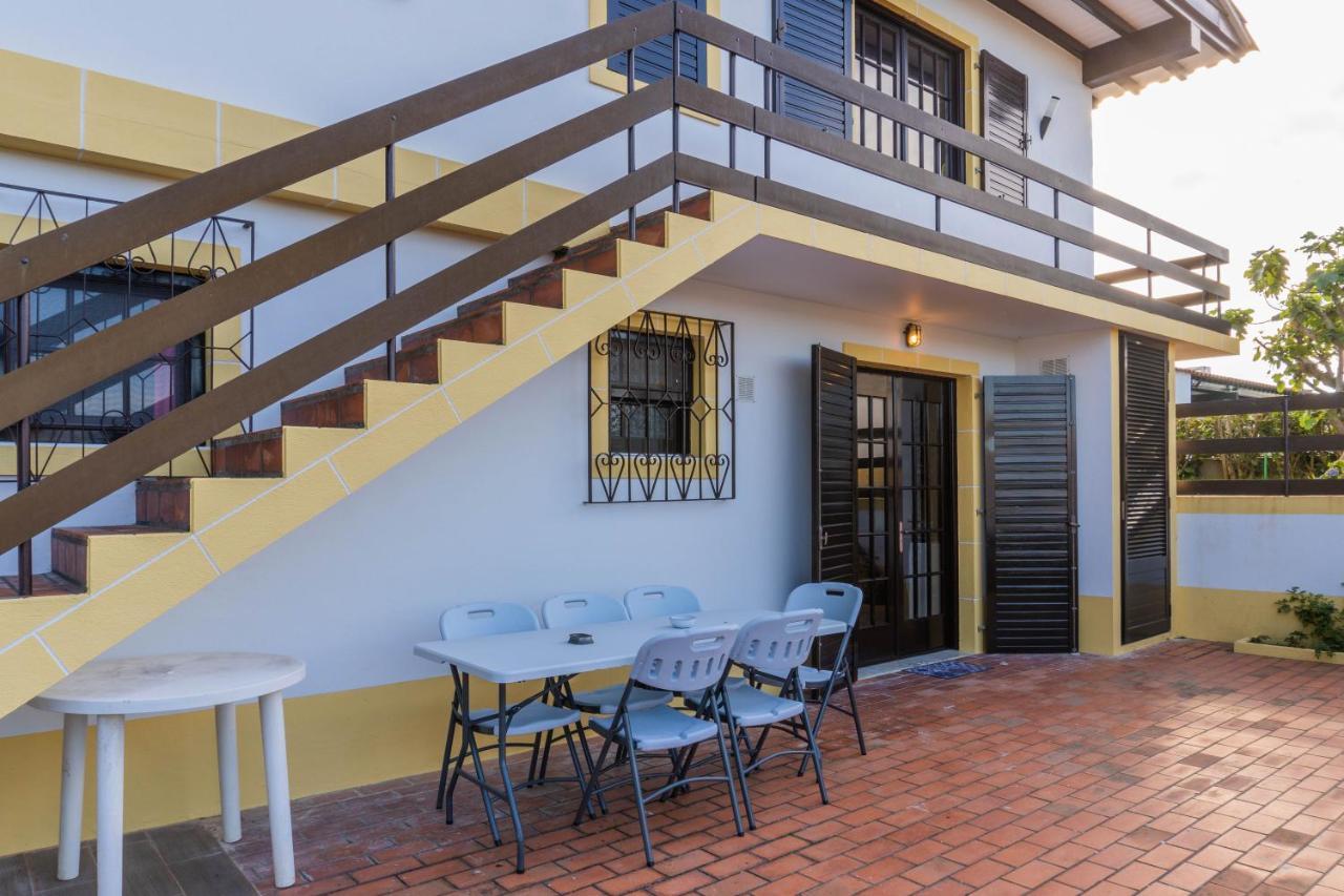 Pinheiro Sun&Beach House Понта-Делгада Екстер'єр фото