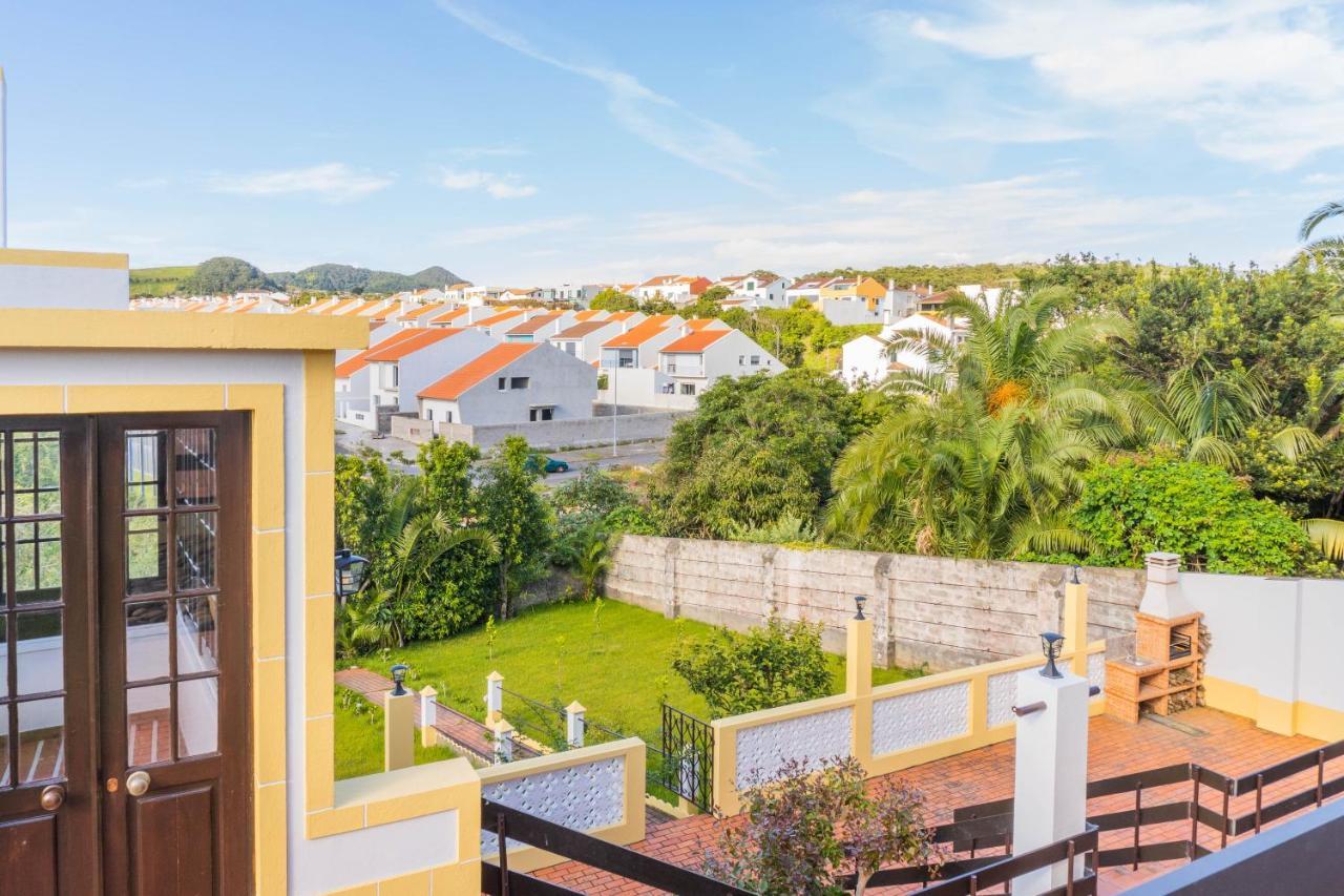 Pinheiro Sun&Beach House Понта-Делгада Екстер'єр фото