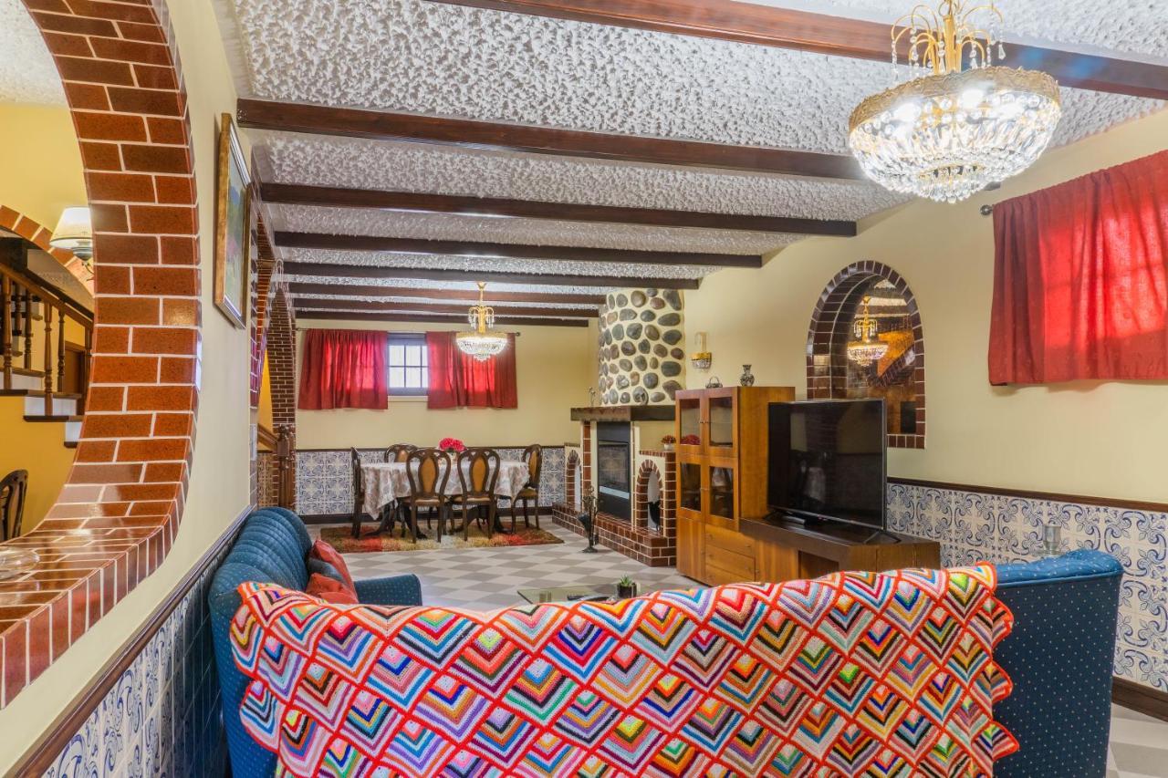 Pinheiro Sun&Beach House Понта-Делгада Екстер'єр фото
