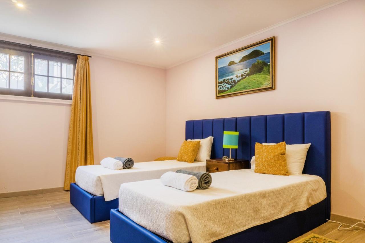 Pinheiro Sun&Beach House Понта-Делгада Екстер'єр фото