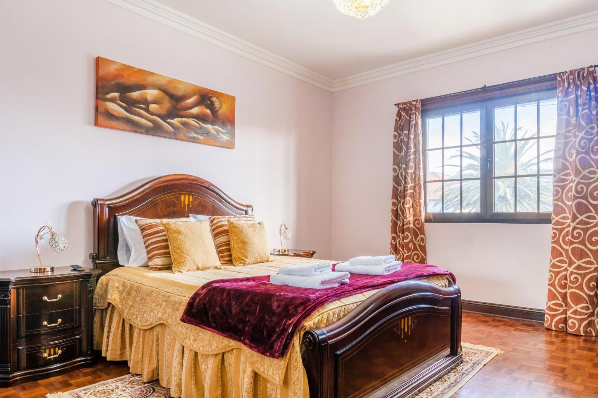 Pinheiro Sun&Beach House Понта-Делгада Екстер'єр фото